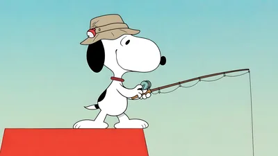 Snoopy wearing a fishing hat and holding a rod on his red roof for PC Wallpaper
