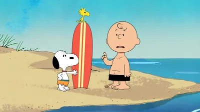 Snoopy, Charlie Brown, and Woodstock on the beach with a surfboard for PC Background